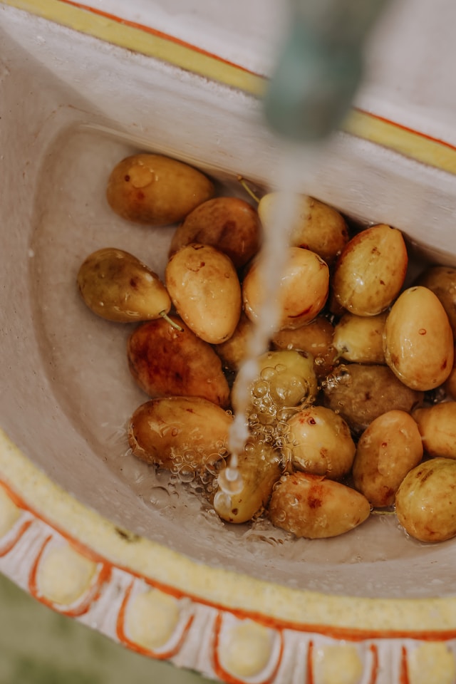 Parmesan-Knoblauch-geröstete Kartoffeln - Weltkuchen