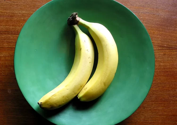 3 einfache Möglichkeiten, um zu verhindern, dass Bananen zu schnell braun werden